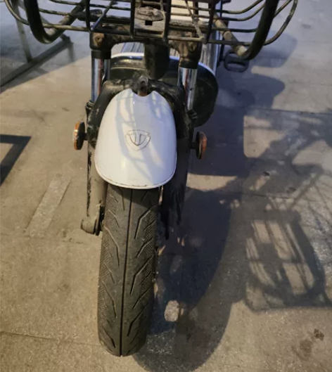 台铃电动车自行车48V12A可以跑20公里...