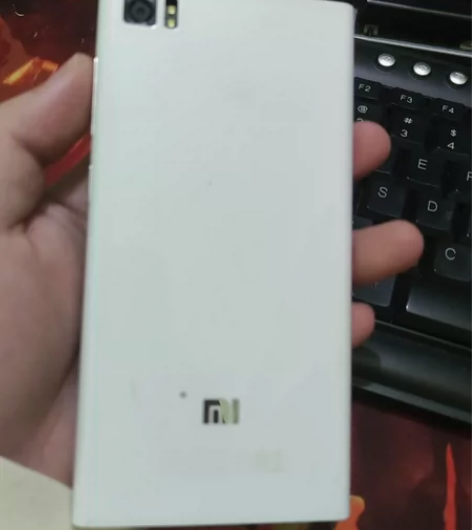 红米小米3，原装外壳，原装屏幕，内存未知，...