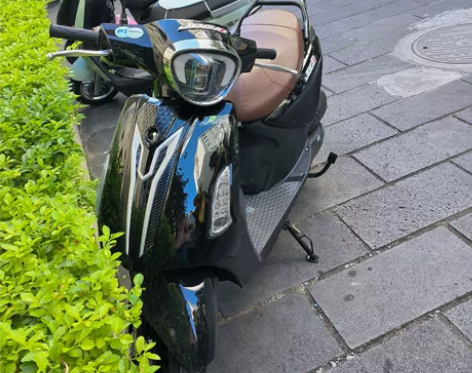 新款国四摩托车燃油车踏板车125CC电喷车...