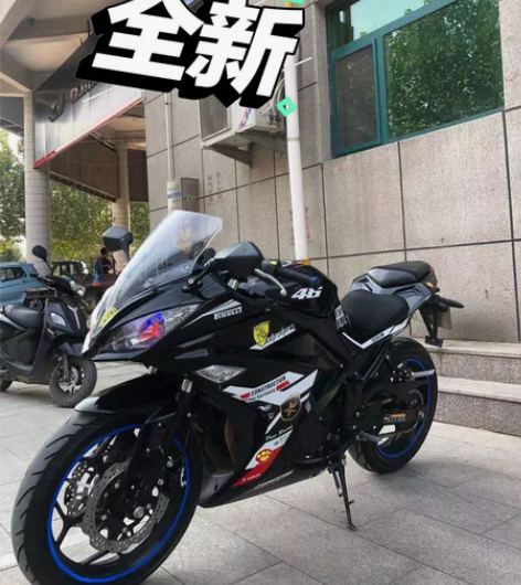 几乎全新的小忍者，自带美女上车功能，手续齐...