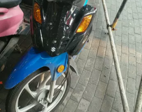 铃木110，发票等都在。里程缓慢增长 感兴...