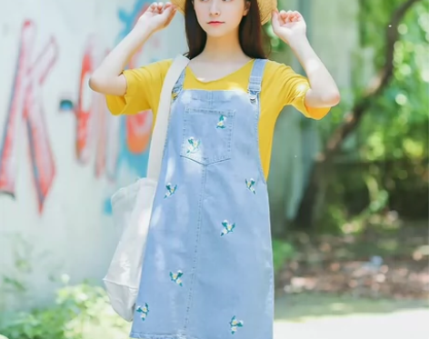 LRUD夏装女装新款韩版裙子宽松刺绣背带裙...