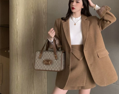港风女复古chic小香风洋气裙子网红炸街西...