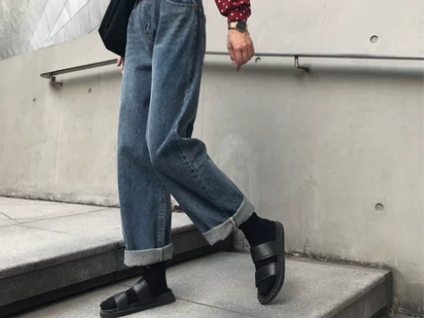 秋季韩版女装高腰复古直筒牛仔裤宽松显瘦阔腿...