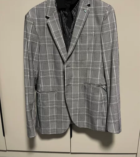 Zara男士西装 175 没穿过几次 便宜...