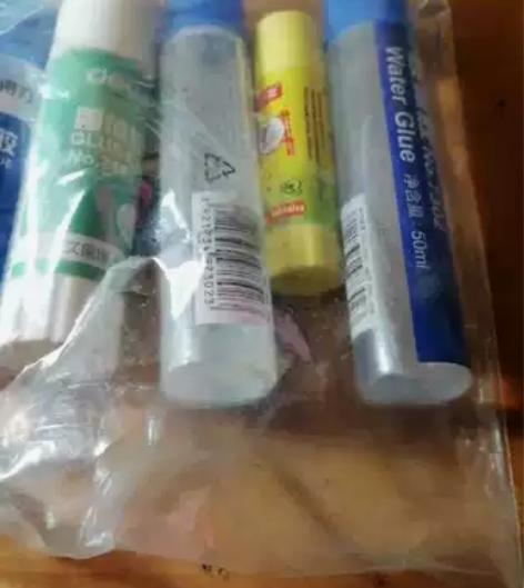 闲置3支50ml得力胶水和2支固体胶，清仓...