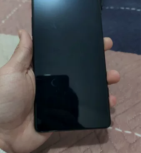 红米k40游戏增强版 8+256箱说全挖孔...