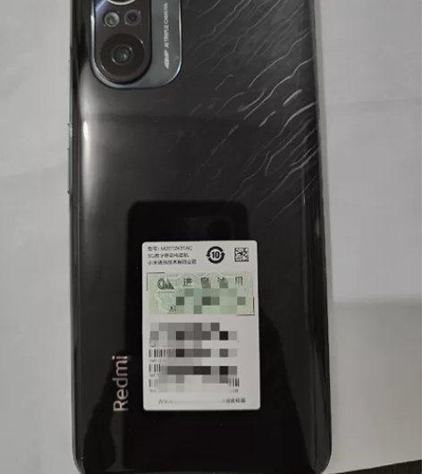 出一个红米k40 12+256，刚换的主板...