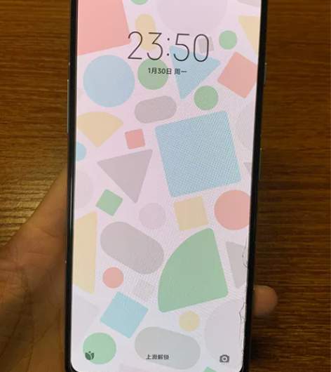 红米K40游戏增强版12+128，几乎全新...