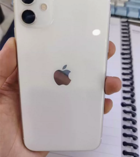 苹果11白色 128内存 成色非常新  全...