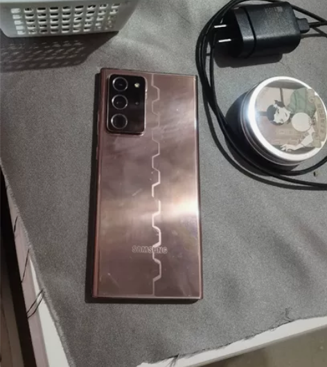 出台备用机三星note20Ultra  美...