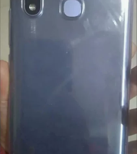vivoy5s6+128纯原装精品机!喜欢...