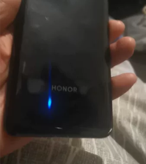 自用荣耀V30pro，8成新8+256g内...