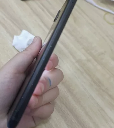 荣耀play  6+128  麒麟970王...