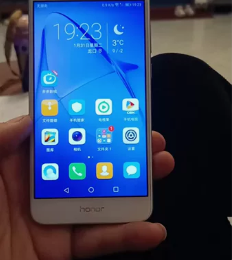 荣耀8青春版3+32品相没的说，闲置些日子...