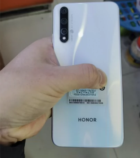 荣耀20s 机器8+128的，无账户无密码...