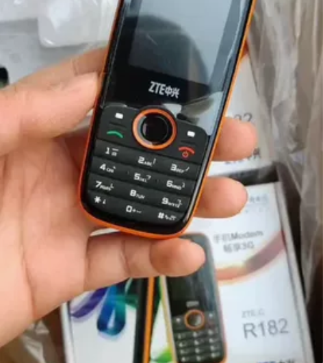 全新中兴直板按键电信手机ZTE R182无...