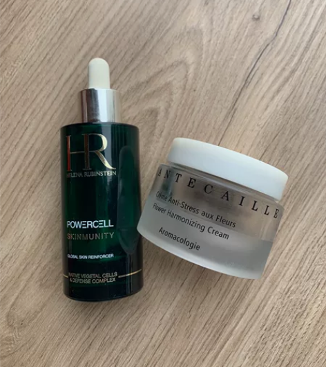 精华和面霜 不退不换 如图 感兴趣的话点“...