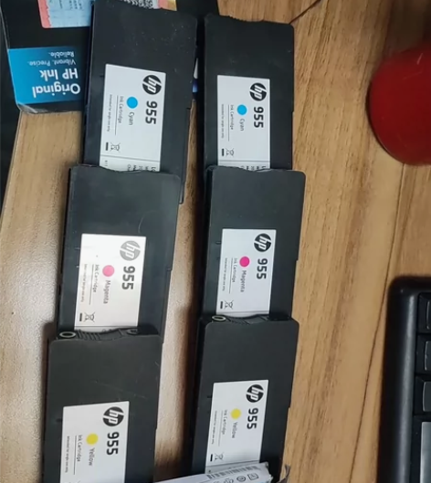 惠普955原装空墨盒，2个黄色，2个红色，...