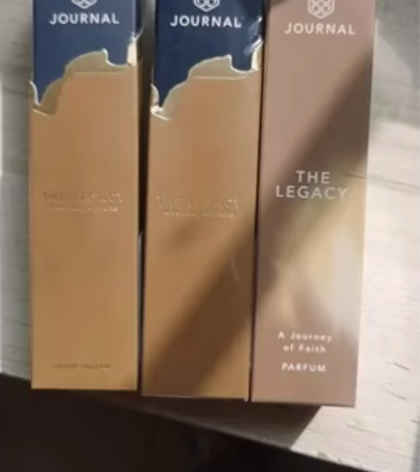 泰国清迈JOURNAL香水沉香15ml，浓...