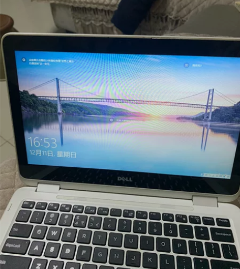 戴尔灵越11寸，4+128固态硬盘，奔腾处...
