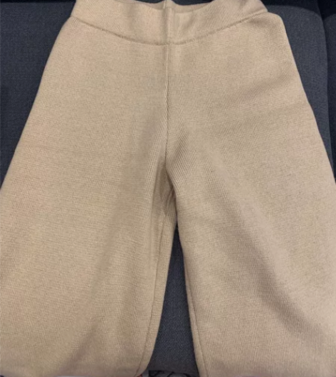 zara秋冬厚实羊毛阔腿裤 卡其色，含羊毛成分，全新无吊牌M...