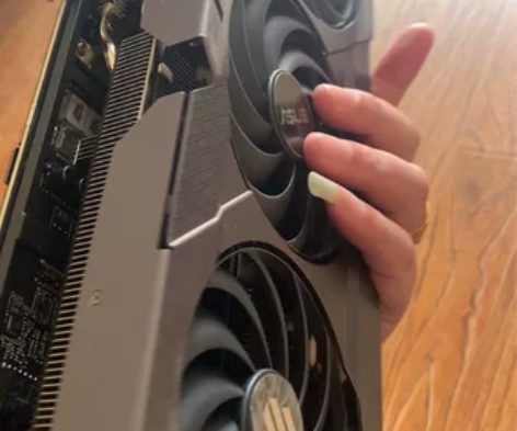 魔兽关服了，自用卡华硕TUF 3090ti...