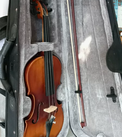 【出】小提琴 包邮出 四分之一 适用于初学...
