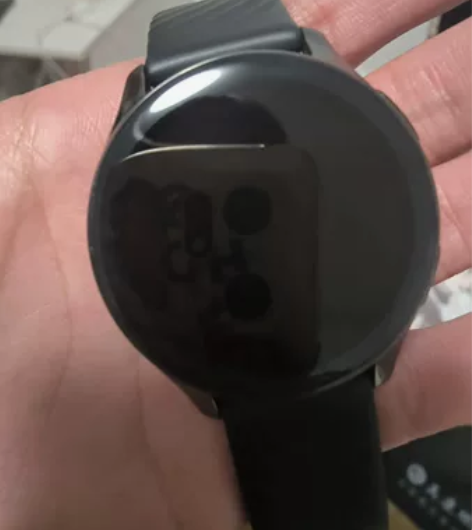 出个一加手表，京东购入保修到今年6月盒子扔...