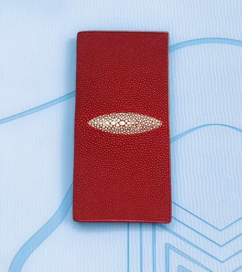 手工珍珠鱼皮正红色女士长款多层钱包 购买于...