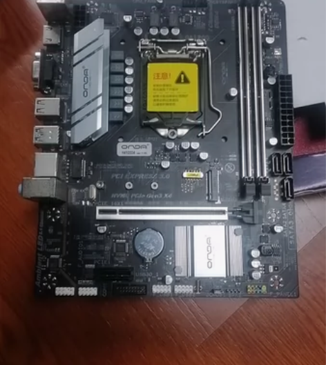 昂达H410SD4电脑主板 不带挡板 和配...