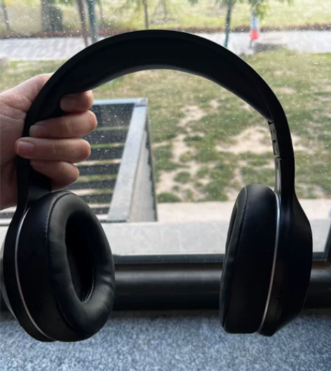 惠普头戴式耳机 2020年买电脑赠送的 瑕...