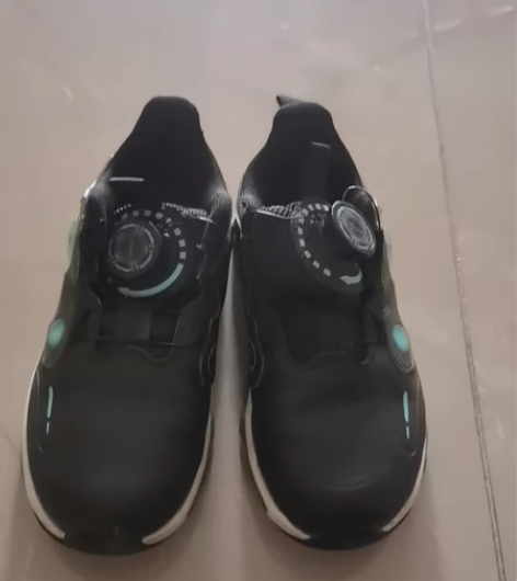 安踏男童鞋。内长185cm。我懒，不提供洗...