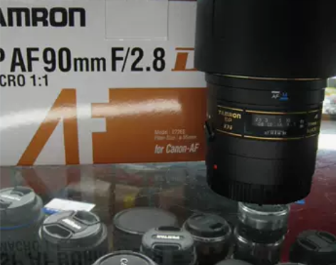 腾龙90微 2.8 宾得pk口    别称...