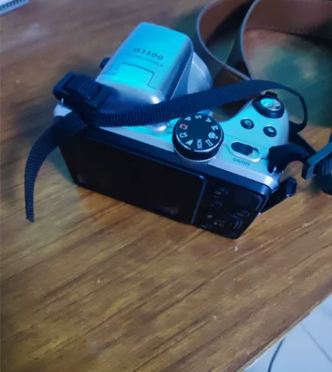 惠普d3500相机，36倍的，16年8月买...