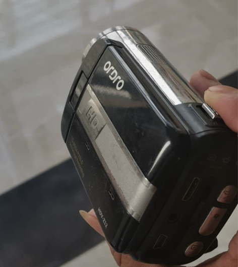 欧达相机,电池不见了,机子是好的 一直没...