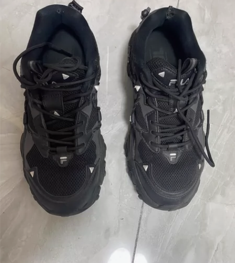 FILA斐乐猫爪鞋 老爹鞋 得物正品 38...