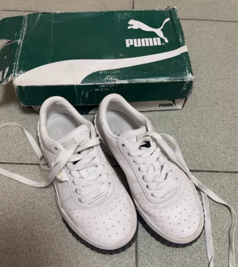 彪马puma金标板鞋 朋友送的 应该是正品...