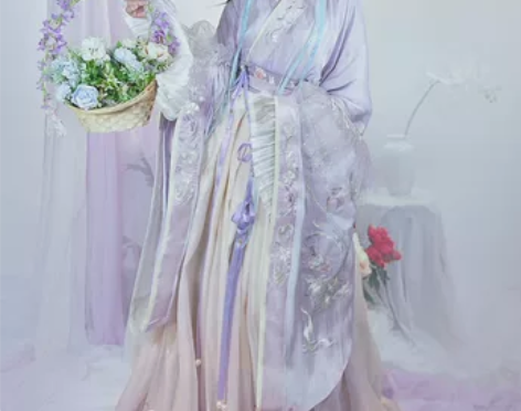 东月棠霜隐大袖襦绶带秋冬女汉服重工绣花高腰...