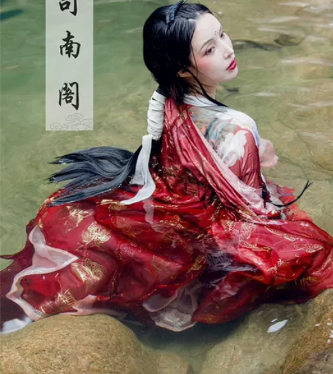 司南阁 s码齐腰红色汉服 红鸾 绝版了！ ...