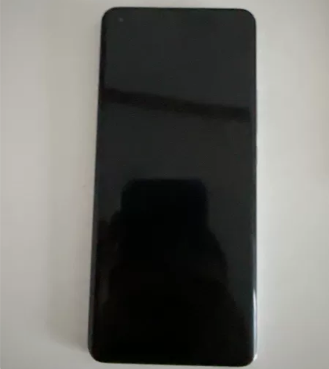 九成新小米11ultra 2021年4月激...