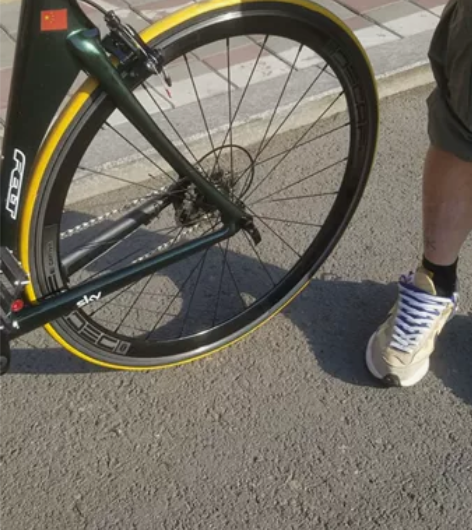 FELT全碳公路自行车 美国felt库存车...