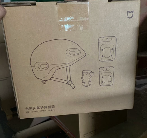 米家头盔护具套装，全新未拆封，包邮正品。 ...