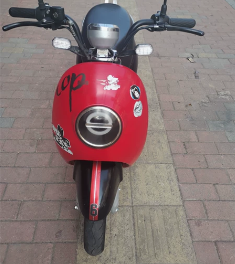 台玲6o伏电动车,几乎全新的一样,小巧方便...