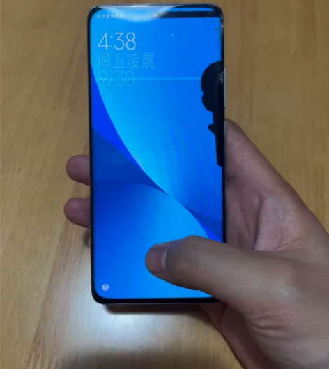 小米12拆机原装屏幕总成 外屏碎，内屏右上...