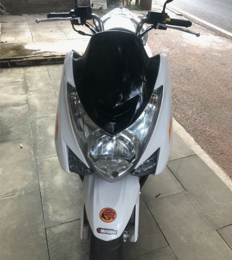 宏图，立雅150两年，手续全齐，车况好，须...