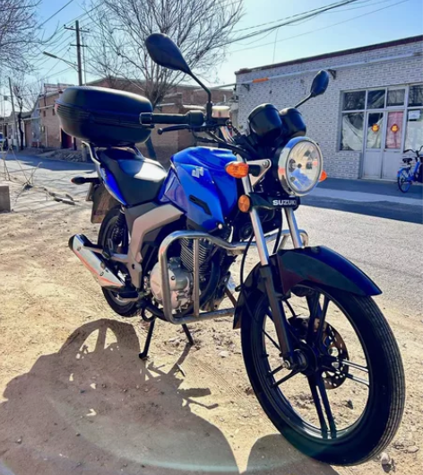 19年铃木gsx150,手续齐全没有违章,...