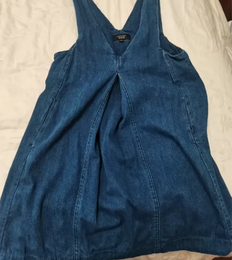 vero moda牛仔背带裙，全新未穿着，...