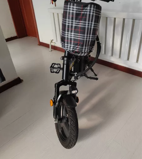 折叠电动车，骑有大约两个月，一直放着了，没...
