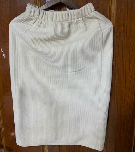 灯芯绒半身裙女高腰后开叉秋冬显瘦一步裙百搭...